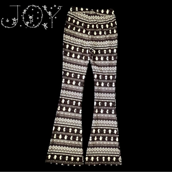 Penguin Christmas Flared Hem Leggings Size XS Soft Stretchy Comfy Holiday Winter - Picture 5 of 5